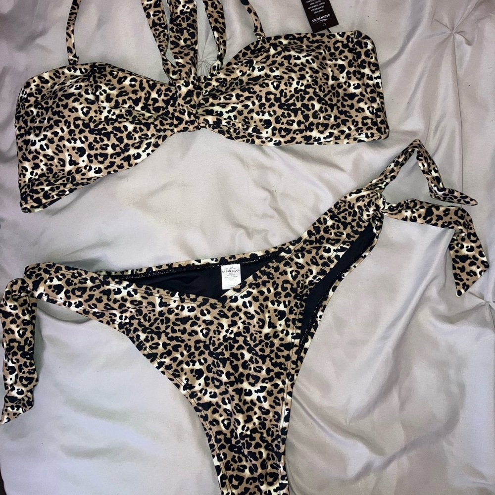 Two piece leopard bikini